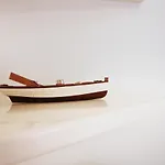 αιωρα ヴィラ Plintri