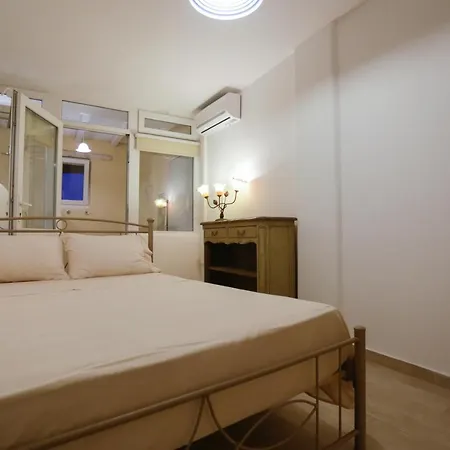 αιωρα * Plintri