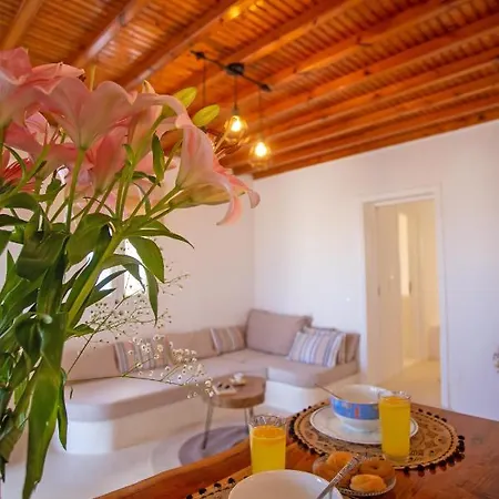 Ferienhaus λωνη *